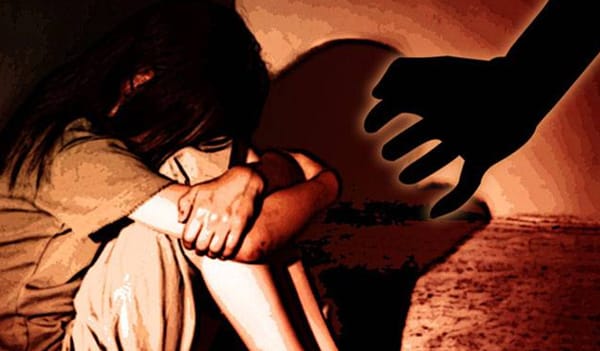 १५ वर्षीया बालिकामाथि ९ महिनासम्म सामूहिक बलात्कार, २८ जना पक्राउ