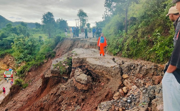 बाढीपहिरोमा परी अहिलेसम्म ८ जनाको ज्यान गयो