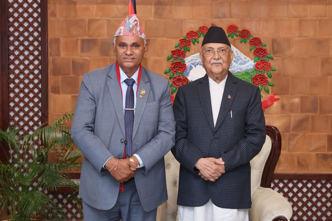 सुदूरपश्चिममा राजनीतिक नियुक्तिमा विवाद : एमाले दलको नेता फेर्न दबाब