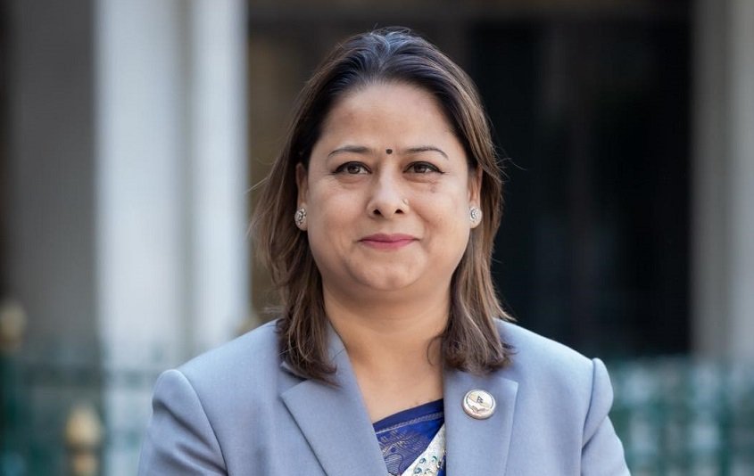 नाउपा अध्यक्ष श्रेष्ठद्वारा संसदीय दलका नेताबाट गङ्गाराम चौधरीलाई बर्खास्त