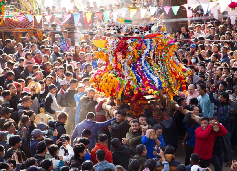 कीर्तिपुर र चन्द्रागिरि क्षेत्रमा सात गाउँले जात्राको रौनक